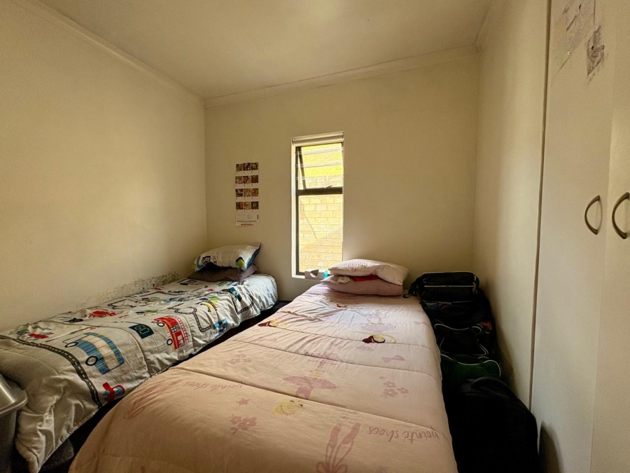 2 Bedroom Property for Sale in Nahoon Valley Park Eastern Cape